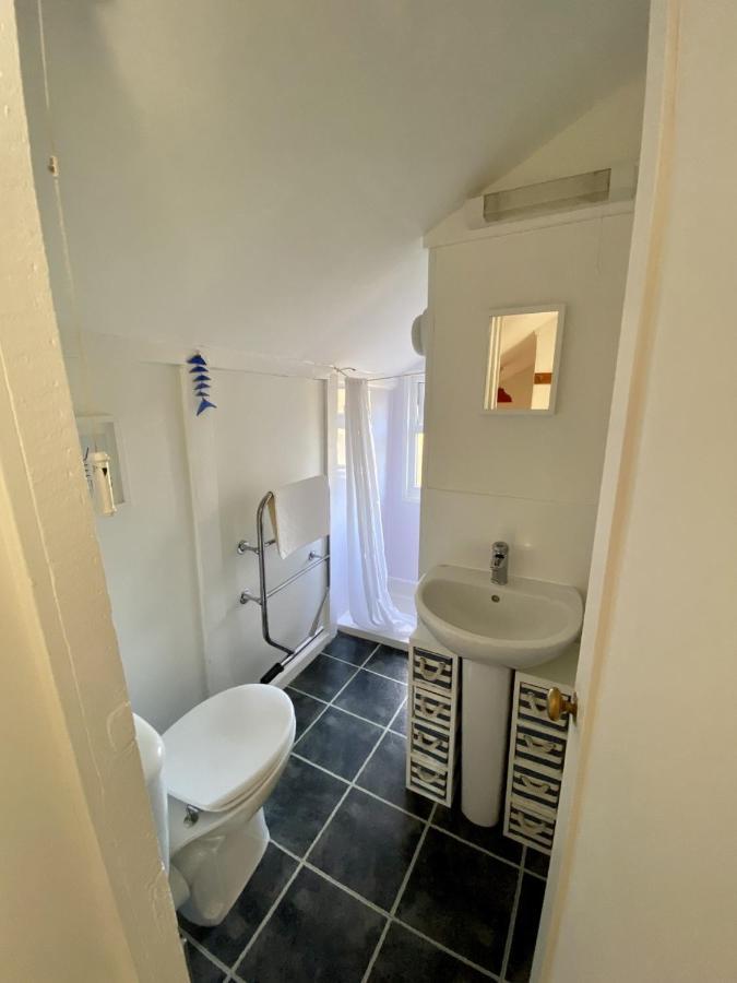 Апартаменты Dog Friendly Studio Flat Топшем Экстерьер фото